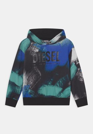 Sweat à capuche avec une base noire ornée de motifs évoquant de la peinture vibrante en bleu et vert. Affiche le logo "DIESEL" en noir. Matière en mélange de coton.