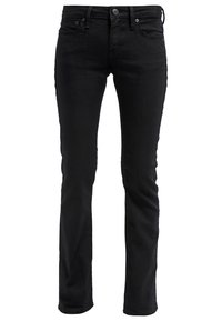 Jeans de denim negro con corte recto, que cuentan con un cierre de botón clásico y un diseño de cinco bolsillos. Textura suave con un diseño minimalista.