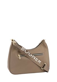 Borsa a tracolla in nylon marrone con forma curvata, zip color oro, doppi scomparti con zip e tracolla in tessuto con la scritta "BOGNER" in lettere bianche.