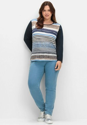 Sheego, Long sleeved top - marine gestreift