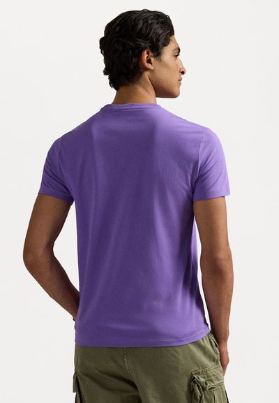 Polo Ralph Lauren CUSTOM SLIM FIT JERSEY CREWNECK T-SHIRT - Camiseta básica - spring violet