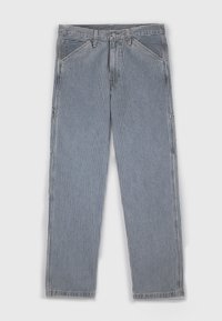 Pantalones a rayas azules y blancas con corte de pierna recta, bolsillos delanteros y cierre clásico de botón en la cintura. Hechos de tela de mezclilla.