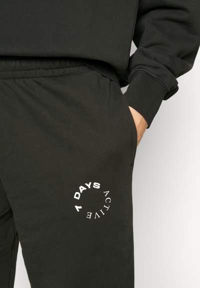 7 DAYS Active PANTS UNISEX - Spodnji deli trenirk - black
