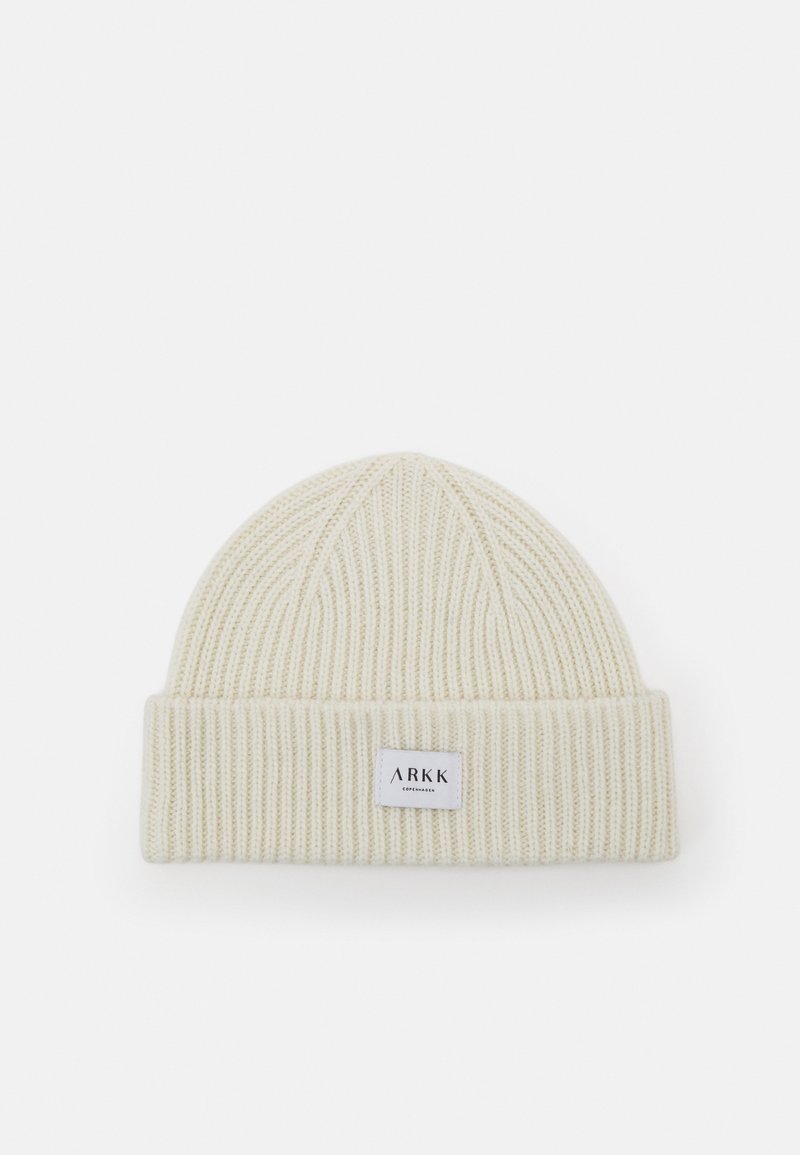 ARKK Copenhagen - CLASSIC BEANIE UNISEX - Căciulă - marshmallow, Extindeți