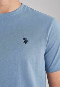 U.S. Polo Assn. ARJUN - Tricou basic - stonewash