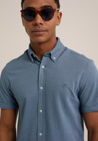 WE Fashion THE KNITTED - Camisa - blue