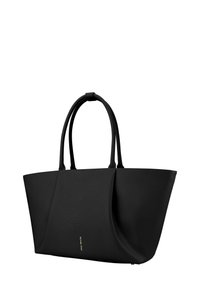 Sac cabas en cuir noir avec deux poignées et un subtil détail doré du nom de la marque au centre avant.