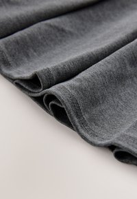 Non sélectionné, grey