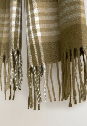 Green and beige checkered scarf made of soft fabric, featuring fringed edges with white accents. Rectangular shape with a cozy texture.