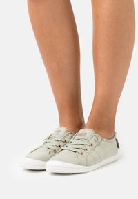 Roxy BAYSHORE III - Sapatilhas - sage