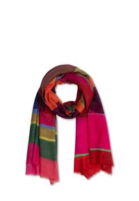 Multicolor sjaal met strepen in roze, rood, groen en bruin, gemaakt van lichtgewicht stof met rafelige randen en een zachte textuur.