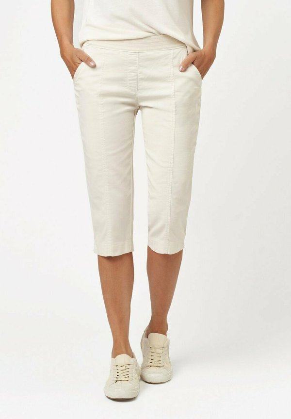 STYLE SUE - Shorts - beige