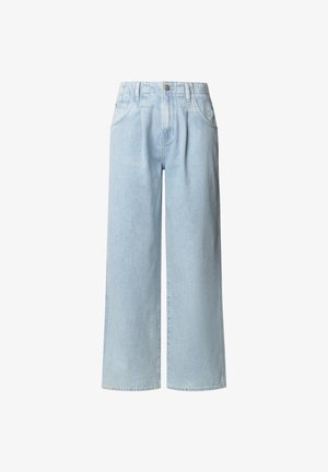 Jeans de pierna ancha de color azul claro, fabricados en denim. Presentan una cintura alta, dos bolsillos delanteros y un cierre de botón simple. Diseño limpio sin estampados.