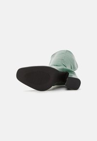 RAID Botas de tacón - green