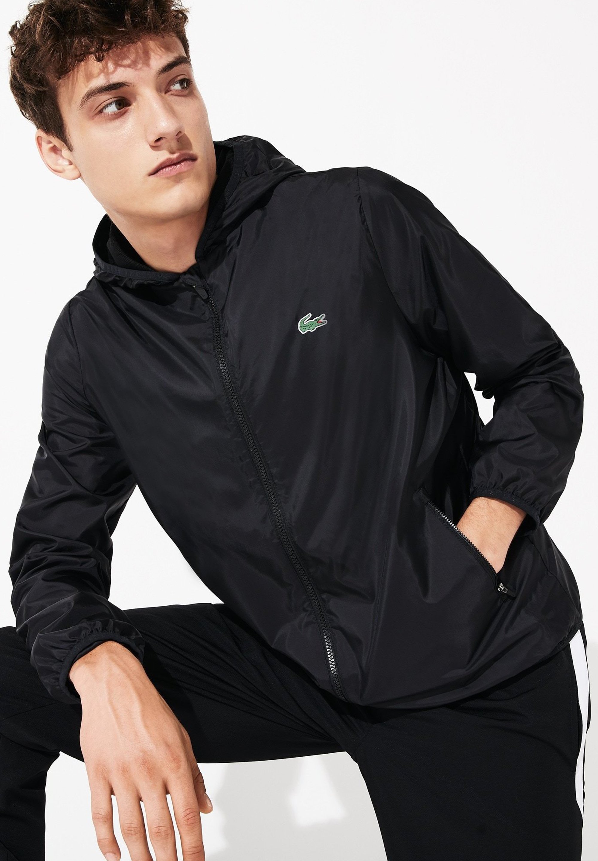coup vent lacoste