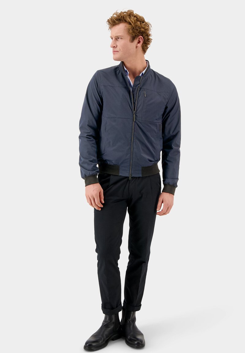 Didriksons Trainingsvest donkerblauw Didriksons Trainingsvest donkerblauw