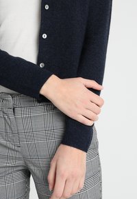 Rosemunde LAICA O NECK CARDIGAN - Jopica - dark navy melange