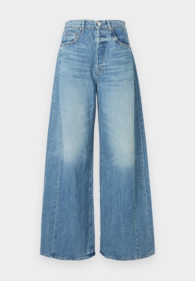 Wide-leg denim jeans in light blue, featuring a high waist, faded wash, and subtle hardware detailing at the waist.