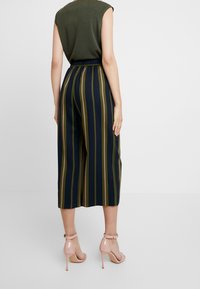 Ted Baker Tygbyxor - dark blue