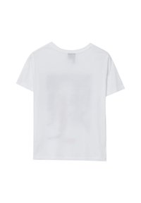 T-shirt bianco in cotone con maniche corte e scollatura rotonda. Presenta un'etichetta di cura visibile sul retro. Design minimalista e texture liscia.