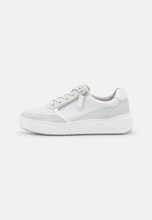 Trainers - weiss