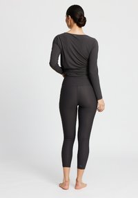 rethinkit studios VALENCIA - Blouse - almost black