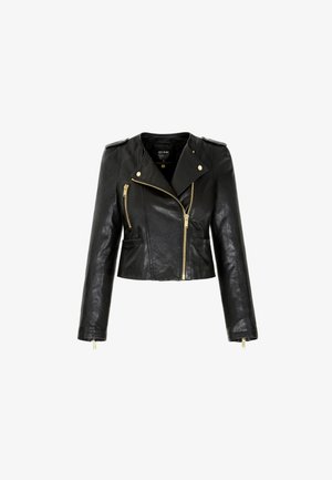 Czarna krótka skórzana kurtka w stylu motocyklowym, z złotymi suwakami, pagonami na ramionach i zapinanymi na suwak mankietami. Gładka tekstura.