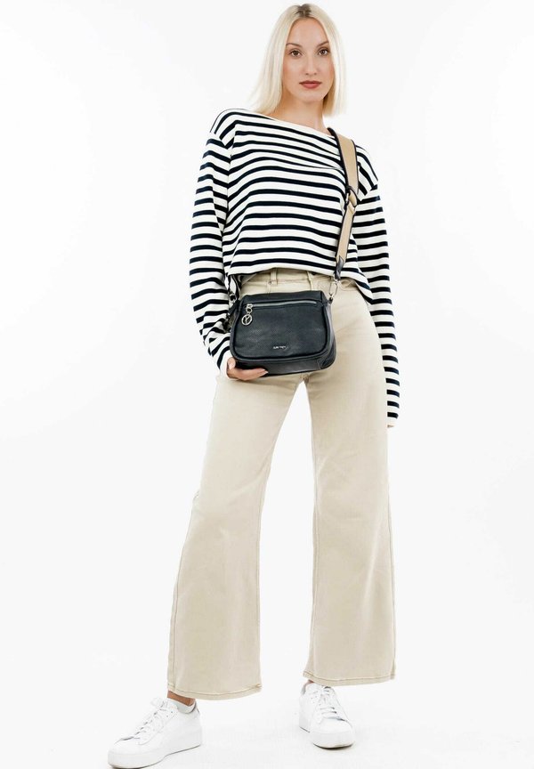 UMHÄNGE PATSY - Umhängetasche