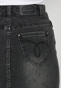 Koroshi Farmerszoknya - black denim