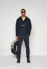 Columbia TECH TRAIL™ UTILITY PANT - Hlače za otvoreno - black