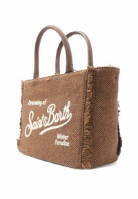 Brun herringbone-mønstret tote taske med frynsekant, med to brune håndtag og hvid tekst: "Drømmer om Saint Barth Vinterparadis."