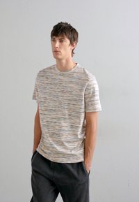 Missoni SHORT SLEEVE - Print T-shirt - white/orange