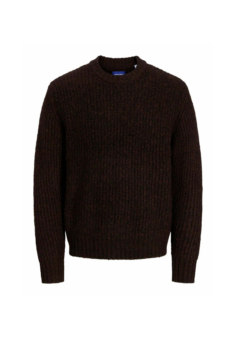 Suéter marrón de punto con cuello redondo, textura acanalada y mangas largas. La tela parece gruesa y cálida, adecuada para el clima frío.
