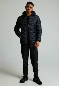 Zavetti Canada SAVUNO  - Ziemas jaka - jet black