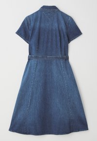 Denim shirt dress with short sleeves, collar, and belted waist. Features a flared skirt and dark blue color with a smooth texture.