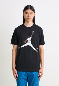 Jordan - CREW - T-shirt print - black/white Miniatuurafbeelding 1