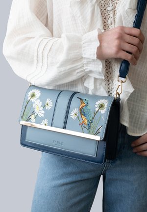 FABLE ENGLAND EMBROIDERED KINGFISHER  - Cross body bag - blue