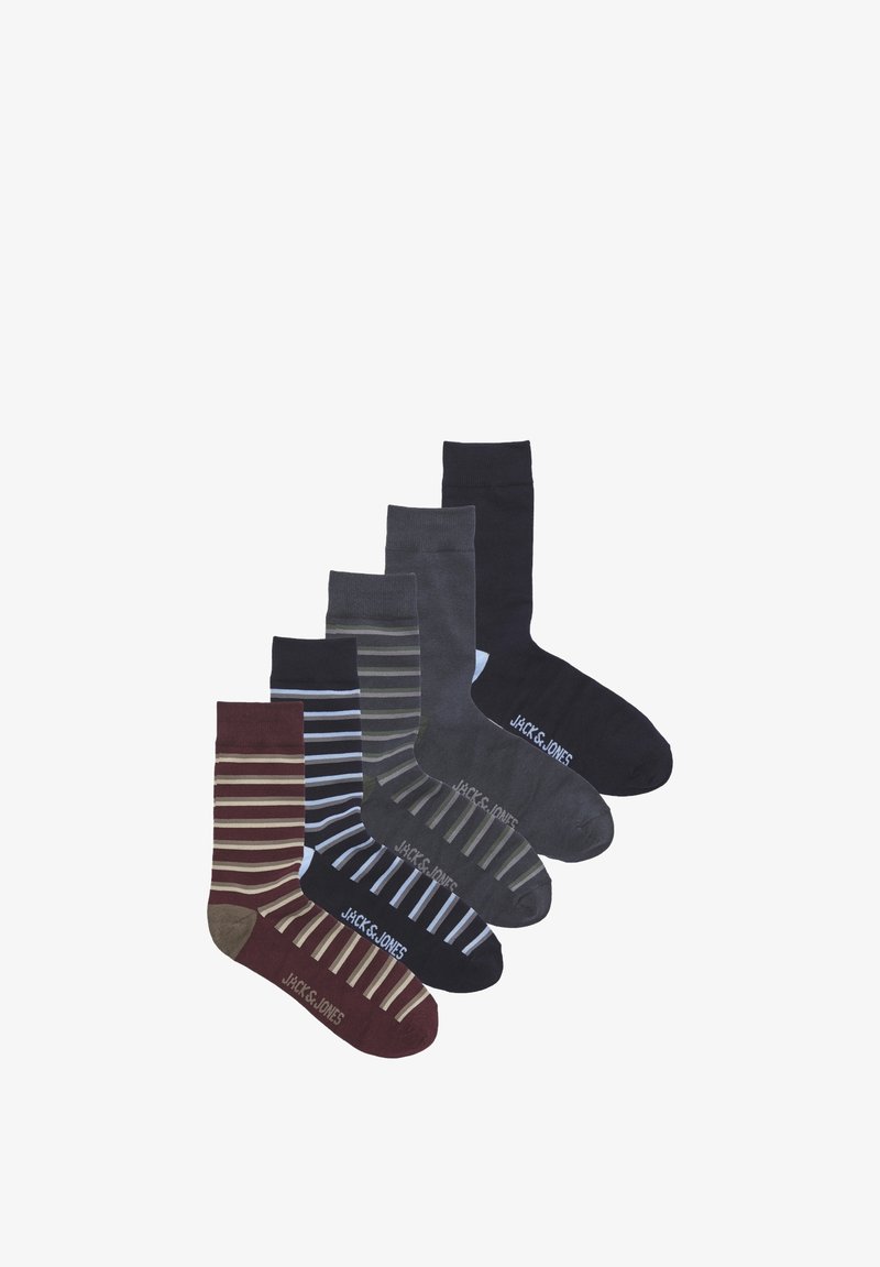 Vijf paar sokken: effen zwart, donkergrijs, lichtgrijs, maroon met strepen en donkerblauw met strepen. Katoenmengsel, verschillende texturen en patronen.