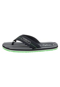 Chanclas navy con rayas horizontales blancas, suela verde y correas negras texturizadas que presentan un parche de logo y costuras en contraste.