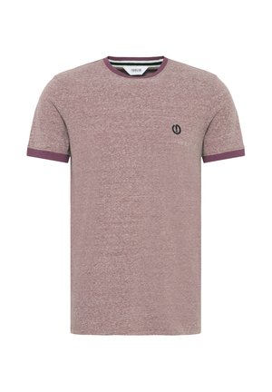 T-skjorte med korte ermer i heathered mauve med rund hals. Har en kontrasterende maroon trim og en liten svart logo på brystet.