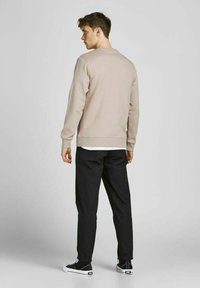 Jack & Jones UNISEX - Felpa - crockery