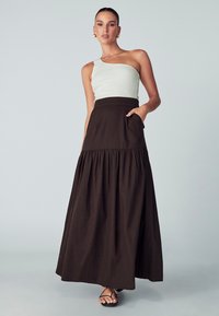 VALENCIA - Maxirok - chocolate