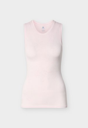 Helles rosa ärmelloses, figurbetontes Tanktop mit rundem Ausschnitt, auf weißem Hintergrund dargestellt.
