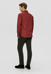 s.Oliver STRETCH - Camicia - rot