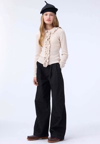 Molo AEISHA PLEATS - Vaqueros rectos - washed black
