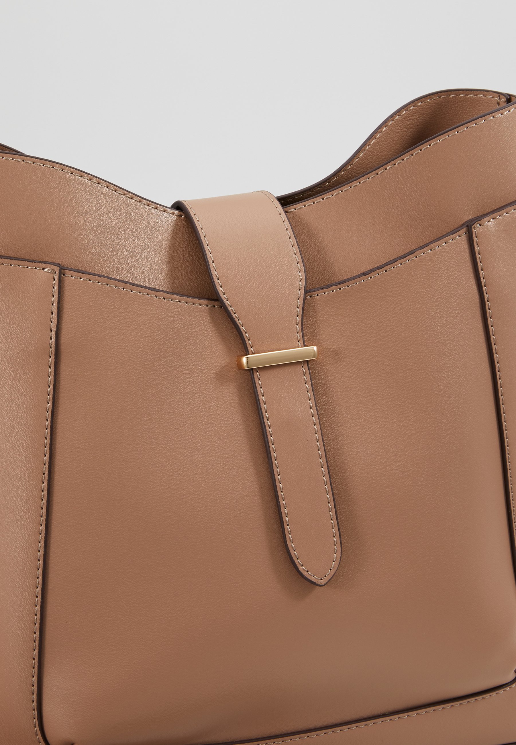 Seidenfelt ARENDAL Håndveske almond Zalando.no Seidenfelt ARENDAL Håndveske almond Zalando.no