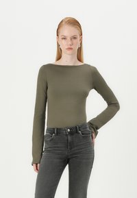 ONLY ONLWAUW MID WAIST FLARED - Jean flare - grey denim