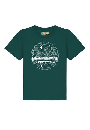 MOUNTAINS BY NIGHT - T-Shirt print - glazed green