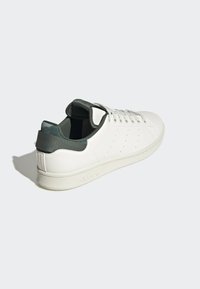 adidas Originals - STAN SMITH UNISEX - Matalavartiset tennarit - white - 3