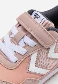 Hummel REEFLEX  - Sneaker low - pale mauve